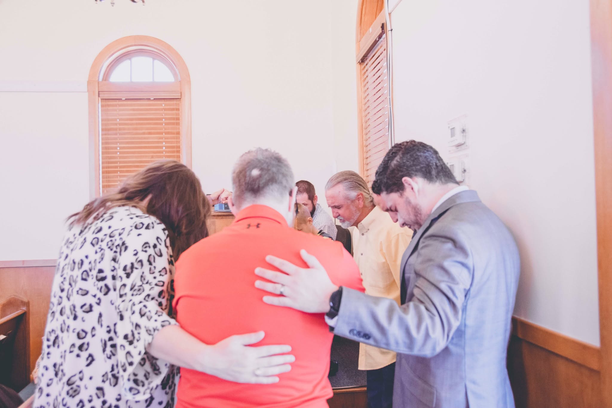 FBC Gordon members praying together